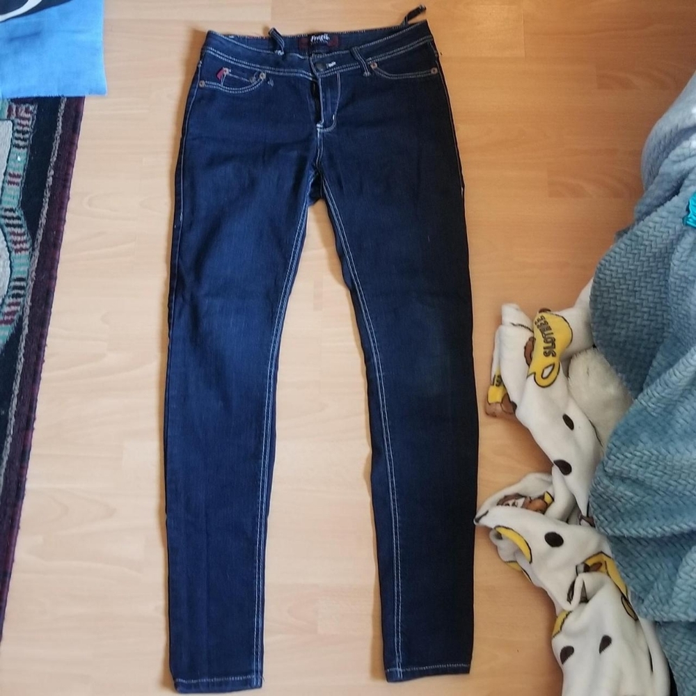 Women's jeans